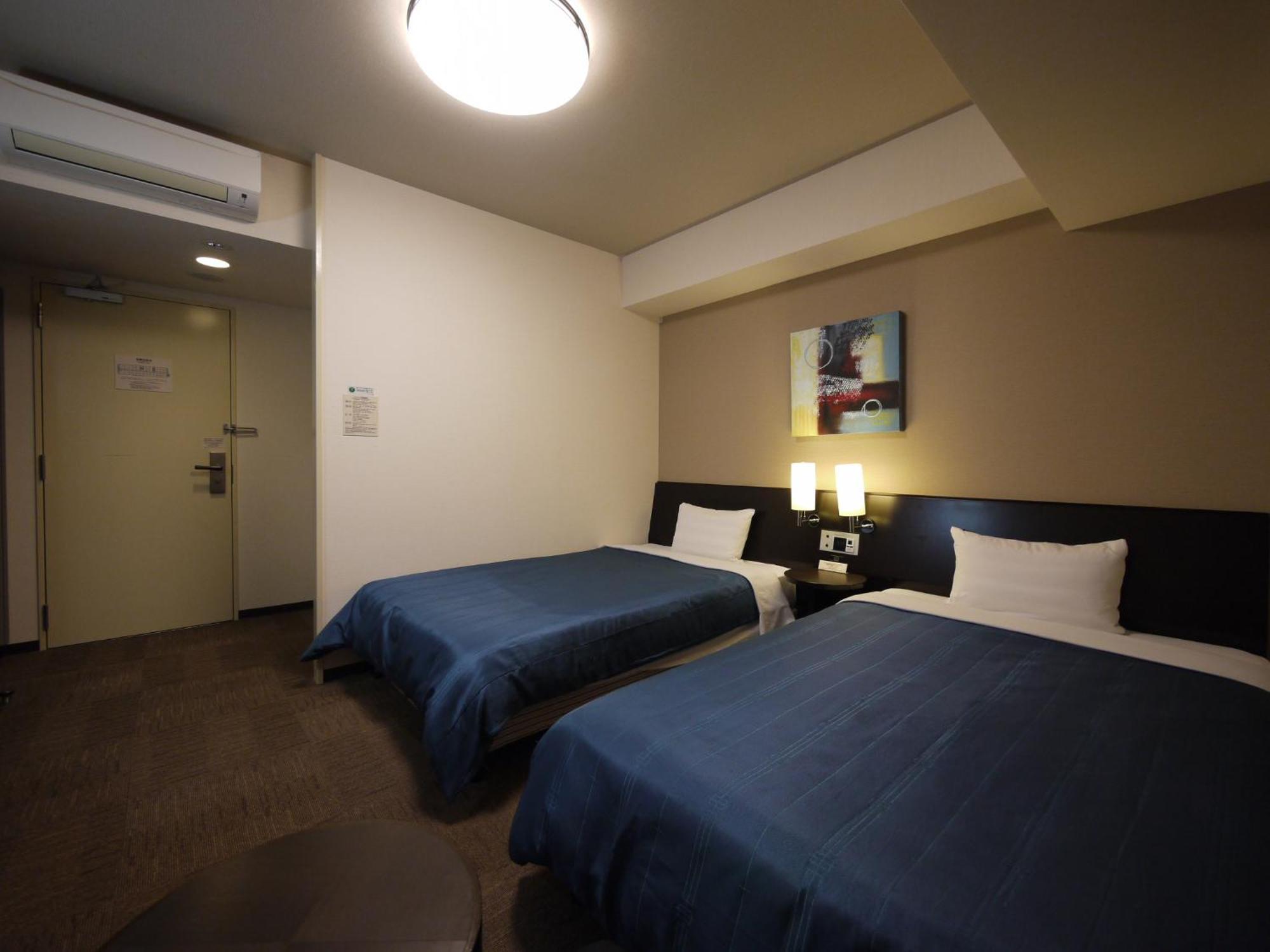 Hotel Route-Inn Hisai Inter Cu Exteriér fotografie
